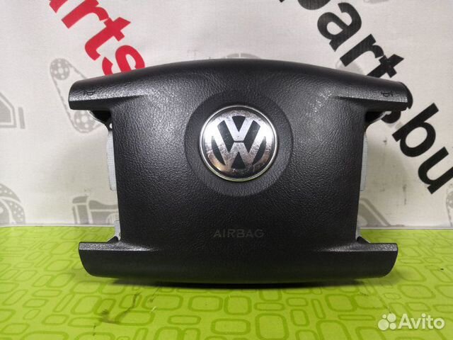 Подушка srs (airbag ) в руль Volkswagen Touareg Подушка srs (airbag ) в руль Volkswagen Touareg