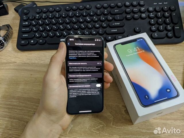 iPhone X - 64 Гб