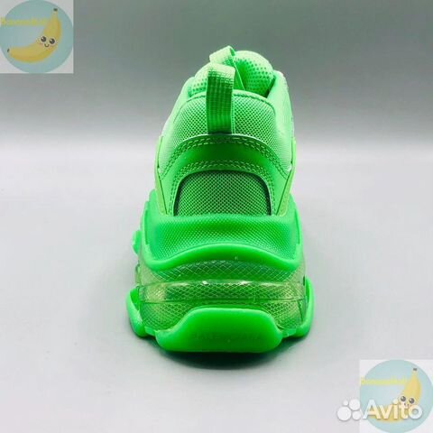 Кроссовки Balenciaga Triple S Кроссовки Balenciaga Triple S