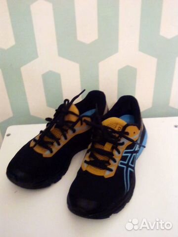 Кроссовки Asics GT-1000