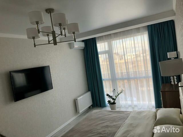 1-к квартира, 42 м², 2/5 эт.