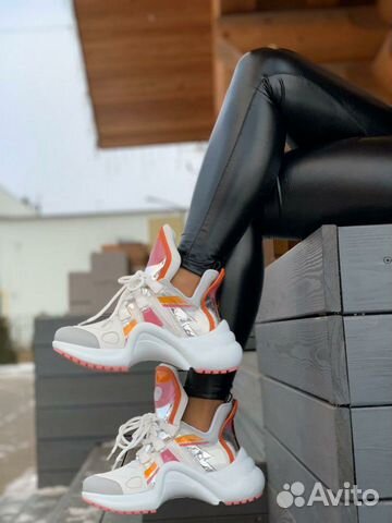 Louis Vuitton archlight