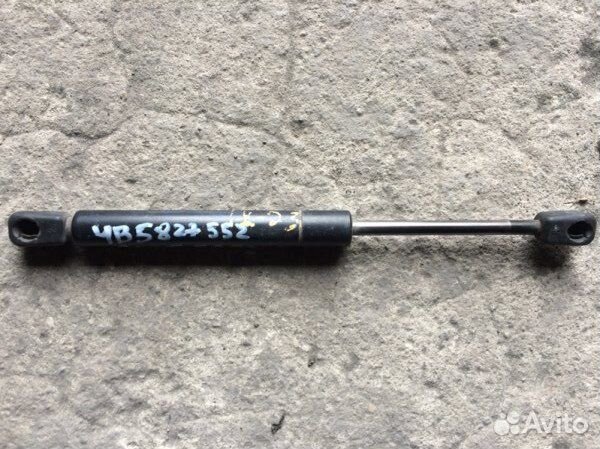 Амортизатор багажника задний Audi A6 C5 2.8