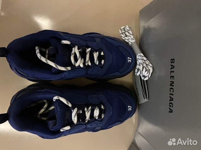 Кроссовки Balenciaga triple s оригинал Кроссовки Balenciaga triple s оригинал