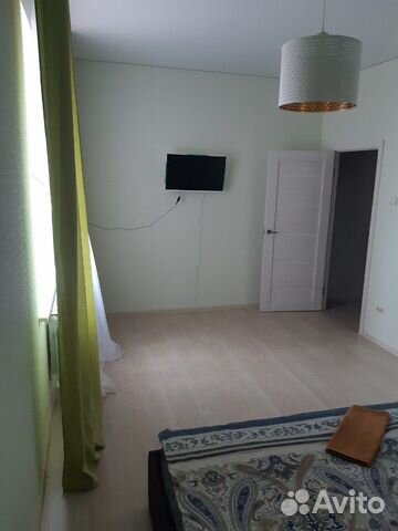 2-к квартира, 70 м², 1/8 эт.