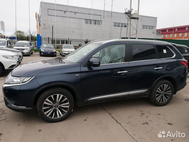 Mitsubishi Outlander 3.0 AT, 2019