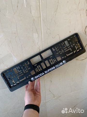 Рамка для номера Skoda Superb Club