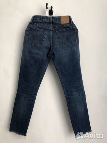 Одежда Levi’s, Zara (Левайс, Зара)