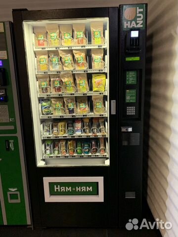 Вендинговый аппарат с эквайрингом Vendshop SM 6367 Вендинговый аппарат с эквайрингом Vendshop SM 6367