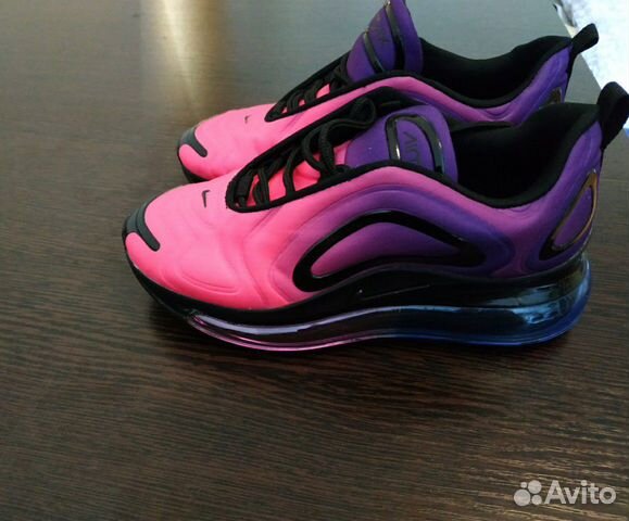 Кроссовки Nike Air Max 720 Кроссовки Nike Air Max 720