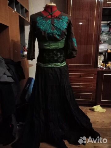 Комплект ролевых вещей: юбка, корсет, рубашка Комплект ролевых вещей: юбка, корсет, рубашка