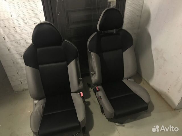 Продам Комплект сидений Subaru Продам Комплект сидений Subaru