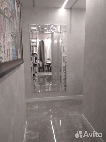 Изготовление зеркал под заказ монтаж