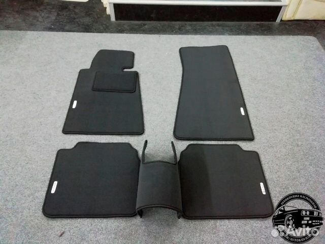 Автомобильные коврики для BMW e32