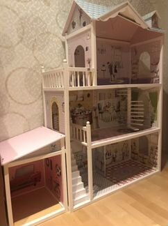 Домик кукольный