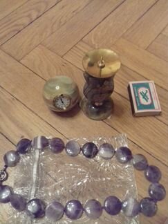 Подсвечник и часы из камня