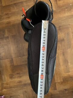 Сноубордические ботинки Burton invader 10,5us 43,5