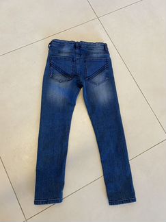 Джинсы 2 шт.H M и Futurino новые 134р