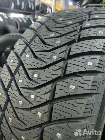 Yokohama Ice Guard IG65 235/60 R17 106T