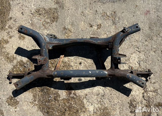 Подрамник задний Mitsubishi Outlander XL