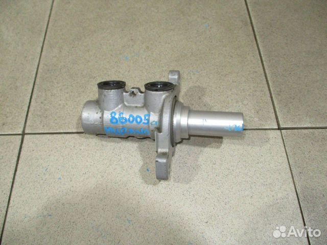 Цилиндр тормозной главный Nissan Murano (Z51)