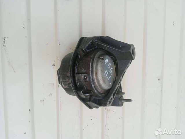 Подушка двигателя левая BMW7 E65 730i 2003