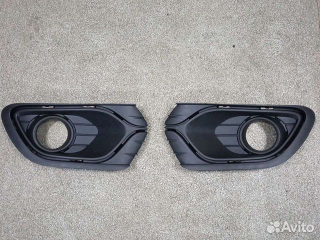 Решетка птф Renault Logan 2012-2018