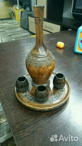 Графин рюмки поднос