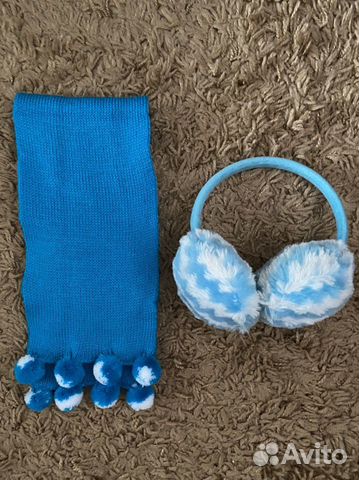 Для костюма снеговика: наушники + шарфик