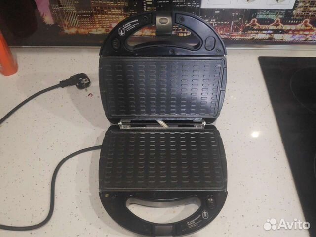 Электрическая вафельница