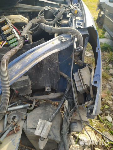 Левая четверть пежо 307 синяя рестайл