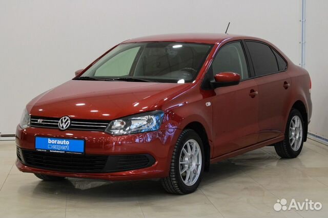 Volkswagen Polo 2013 красный