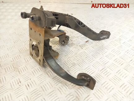 Блок педалей МКПП Ford Fusion 2002-2012 1471672