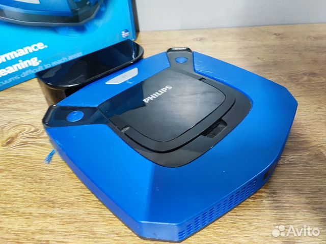 Робот-пылесос Philips