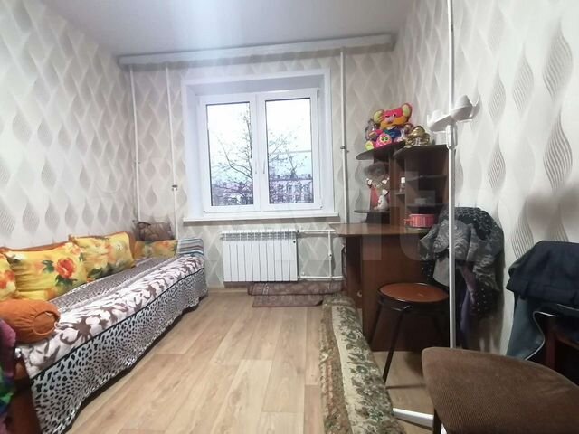 4-к. квартира, 80 м², 3/9 эт.