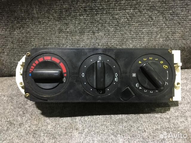 Блок управления отопителем Мерседес Атего купить в Троицке | Запчасти ...