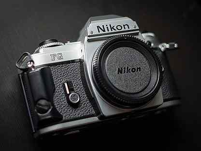 Прекрасная пленочная зеркалка Nikon FG