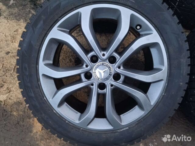 R17 Pirelli Ice Zero 225/50, PCD 5x112 DIA 66