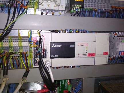 Программирование контроллеров Mitsubishi PLC и HMI