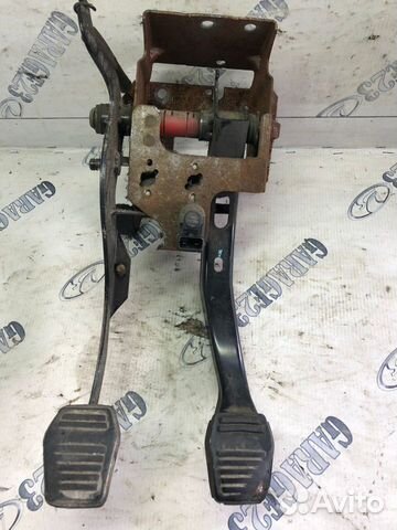 Педальный узел Ford mondeo 1