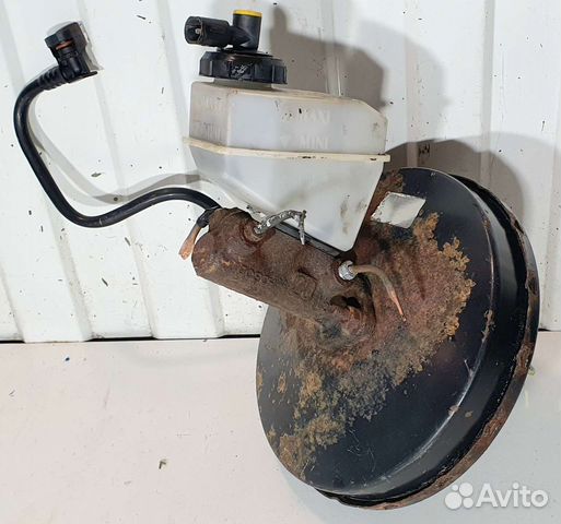 Вакуумный усилитель с цилиндром Renault Symbol