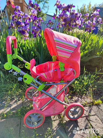Прогулочная коляска (игрушка)