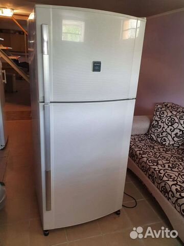 Холодильник sharp