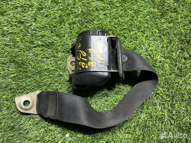 Ремень безопасности Mercedes-Benz E-Class (W210) 2