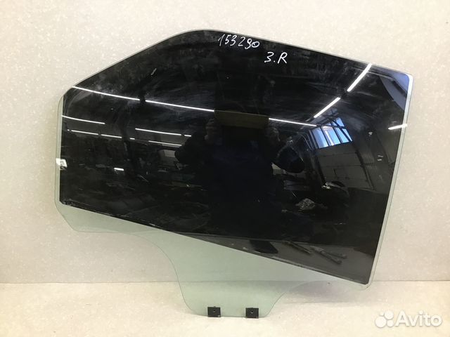 Стекло двери задней правой Renault Logan 2005-2014