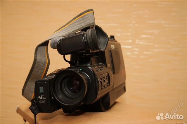Видеокамера Panasonic NV-M7EN