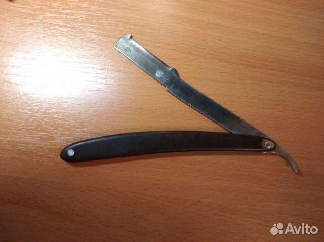 Бритва для подравнивания бакенбардов