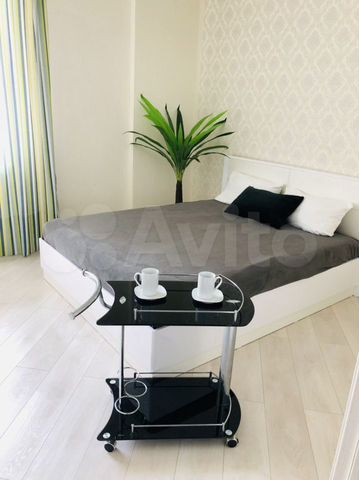 2-к. квартира, 60 м², 3/17 эт.