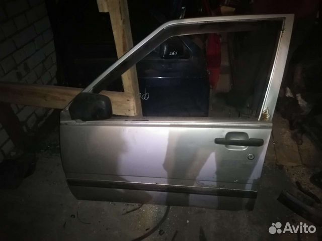 Дверь передняя левая Volvo 740