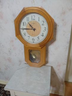 Часы настенные, Корея